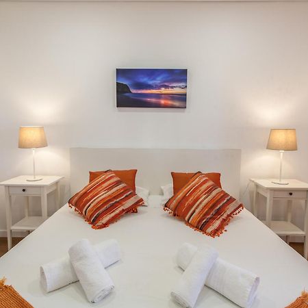 Ocean, Pines And Mountain - Renovated February 2025 - Ac Villa Colares Ngoại thất bức ảnh