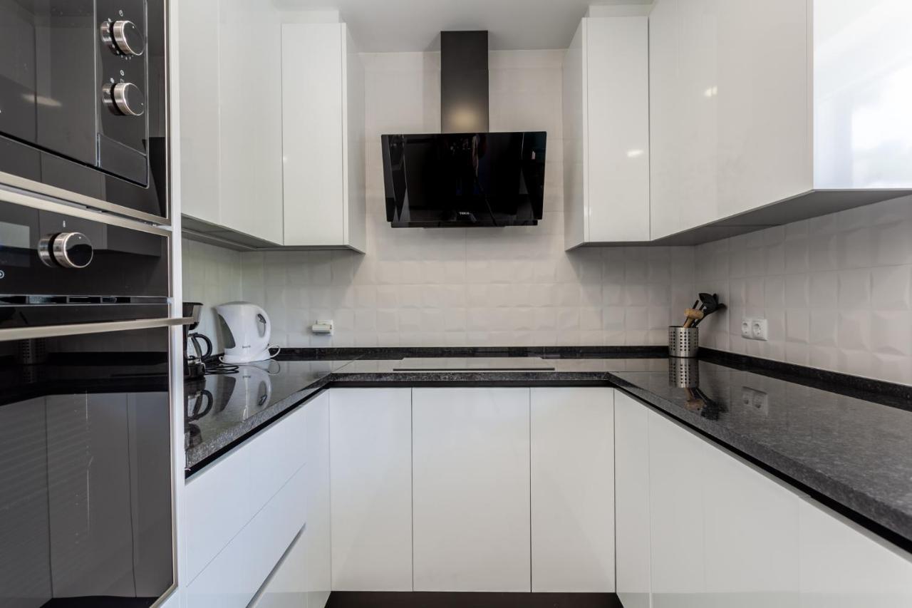 Ocean, Pines And Mountain - Renovated February 2025 - Ac Villa Colares Ngoại thất bức ảnh