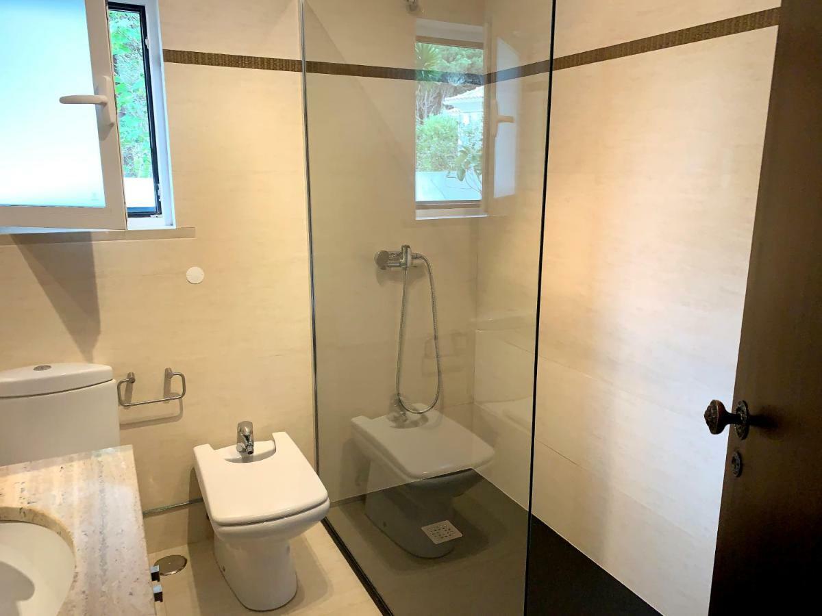Ocean, Pines And Mountain - Renovated February 2025 - Ac Villa Colares Ngoại thất bức ảnh